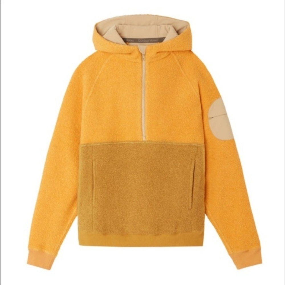Outdoor Voices, Megafleece 1/2 Zip Hoodie, Sunflower/Dijon , Size Large - Picture 3 of 5